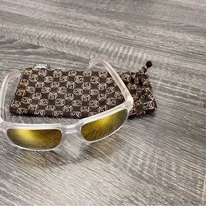 Mens polarized sunglasses.